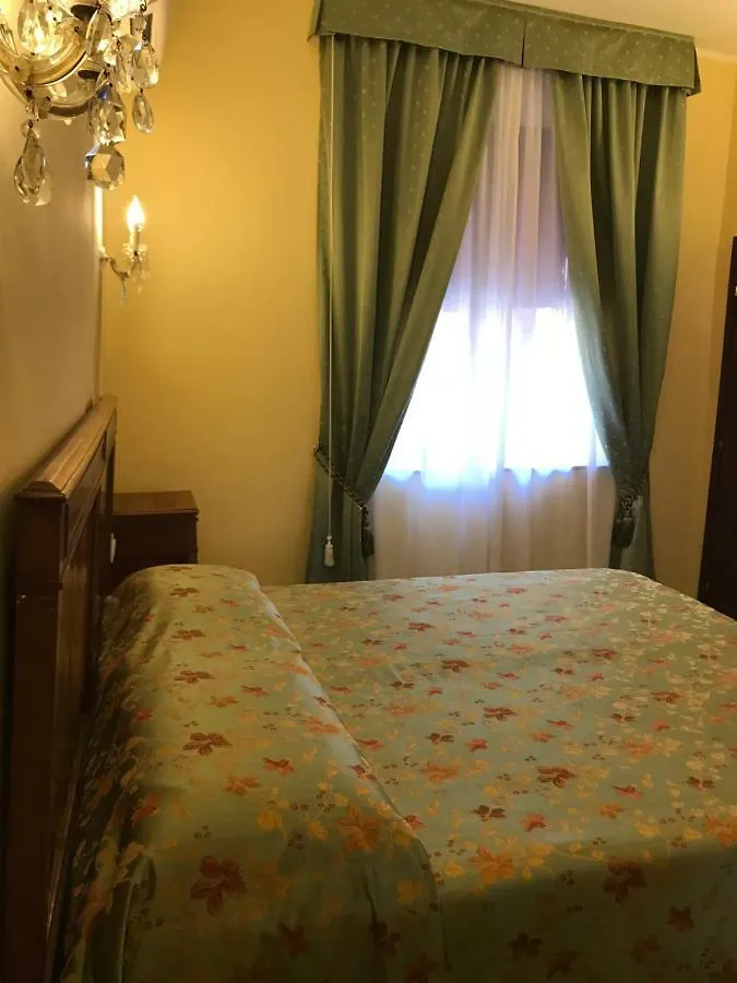 Antica Dimora Della Racchetta Hotel Ferrara Guest house